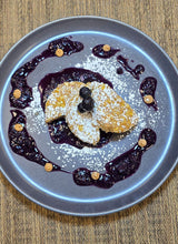 Load image into Gallery viewer, Blueberry Oatmeal Protein Cakes