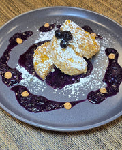 Load image into Gallery viewer, Blueberry Oatmeal Protein Cakes