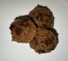 Load image into Gallery viewer, Oatmeal Chocolate Chip Cookie Delight
