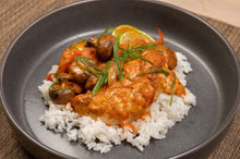 Load image into Gallery viewer, Red Thai Coconut Curry
