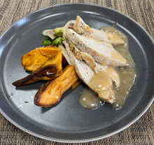 Load image into Gallery viewer, Thanksgiving Dinner
