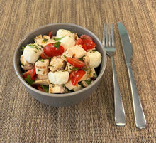 Load image into Gallery viewer, Chicken Caprese Salad
